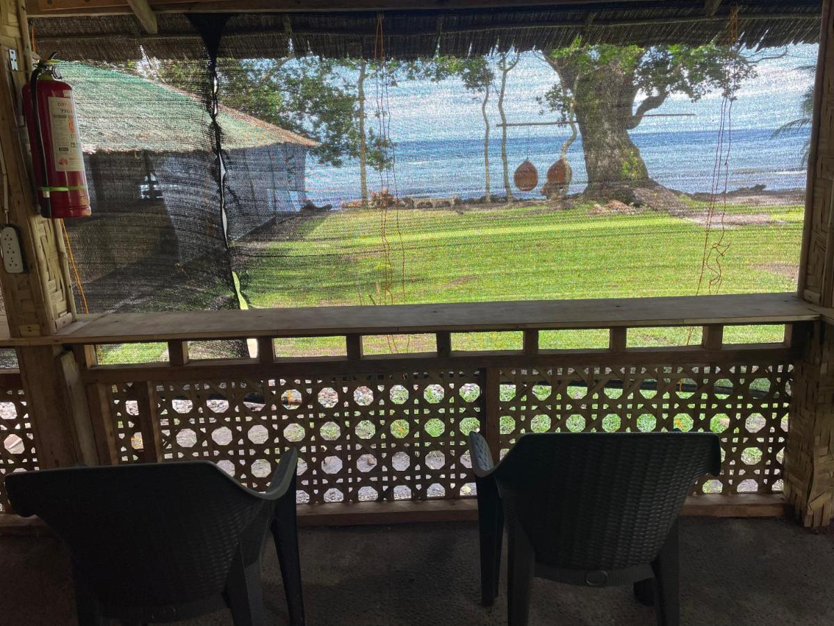 Borbon'S Treehouse By The Sea Bed & Breakfast Mambajao Bagian luar foto